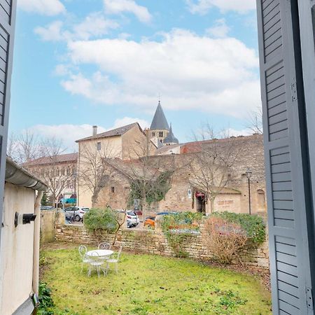 Cabana & La Place De L'Abbaye - Centre-Ville, Jardin Cluny Luaran gambar